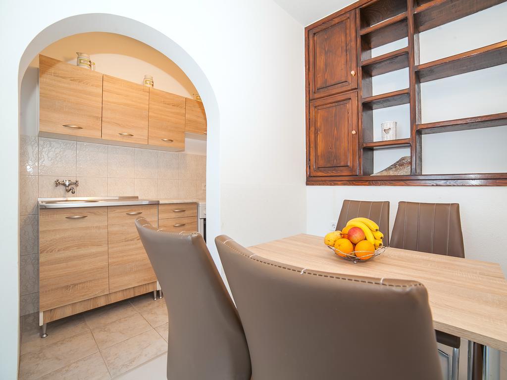 Apartments Elena 蒂瓦特 外观 照片
