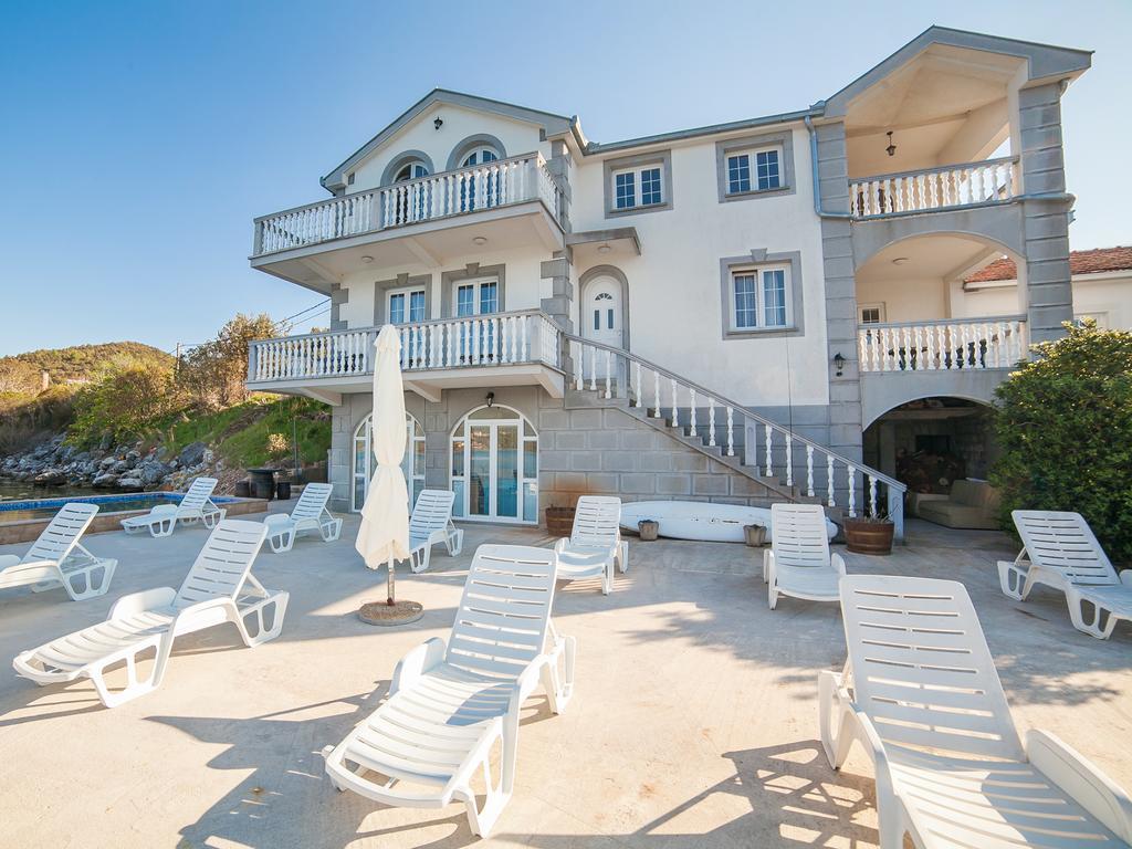Apartments Elena 蒂瓦特 外观 照片